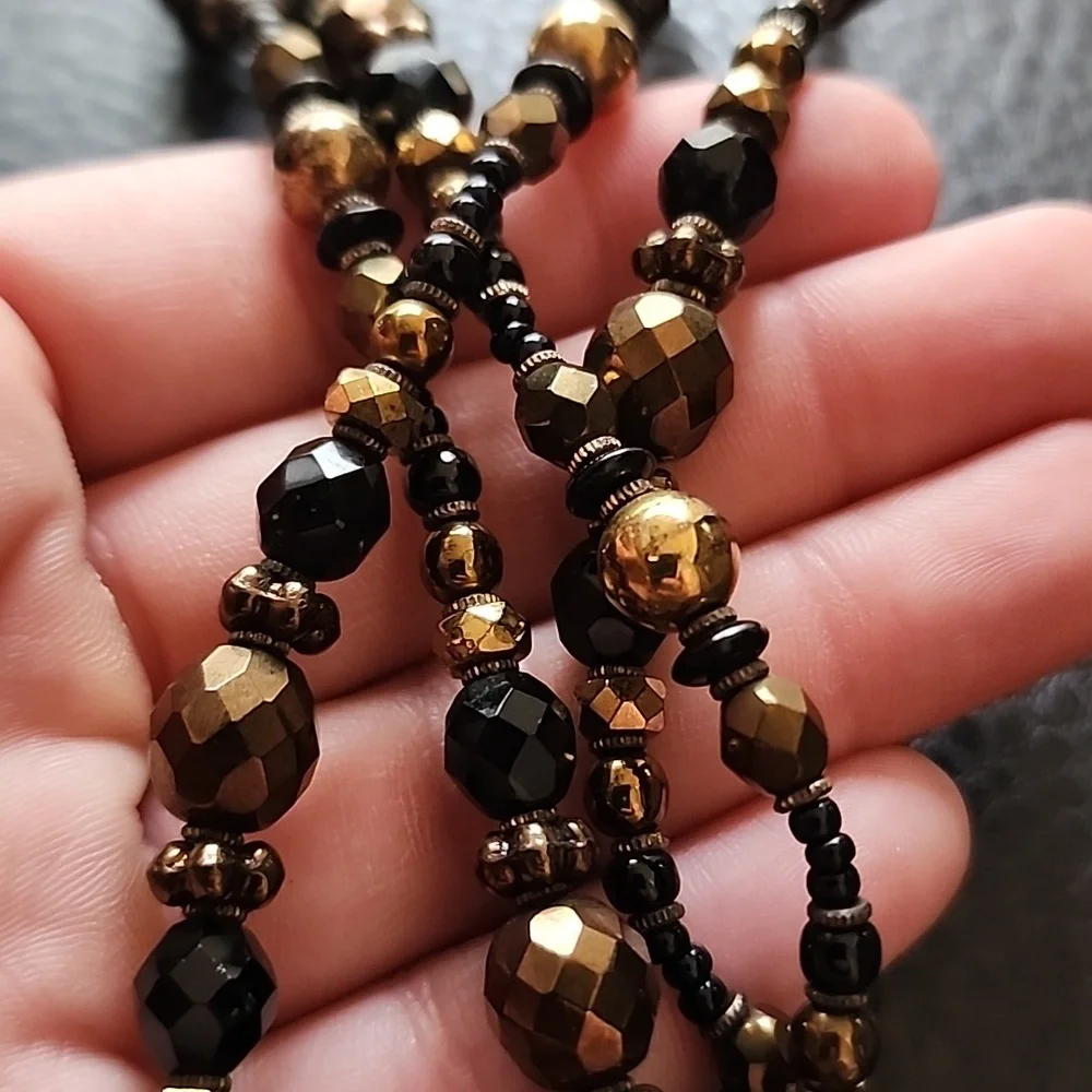 VTG glass necklace - Picture 7 of 8